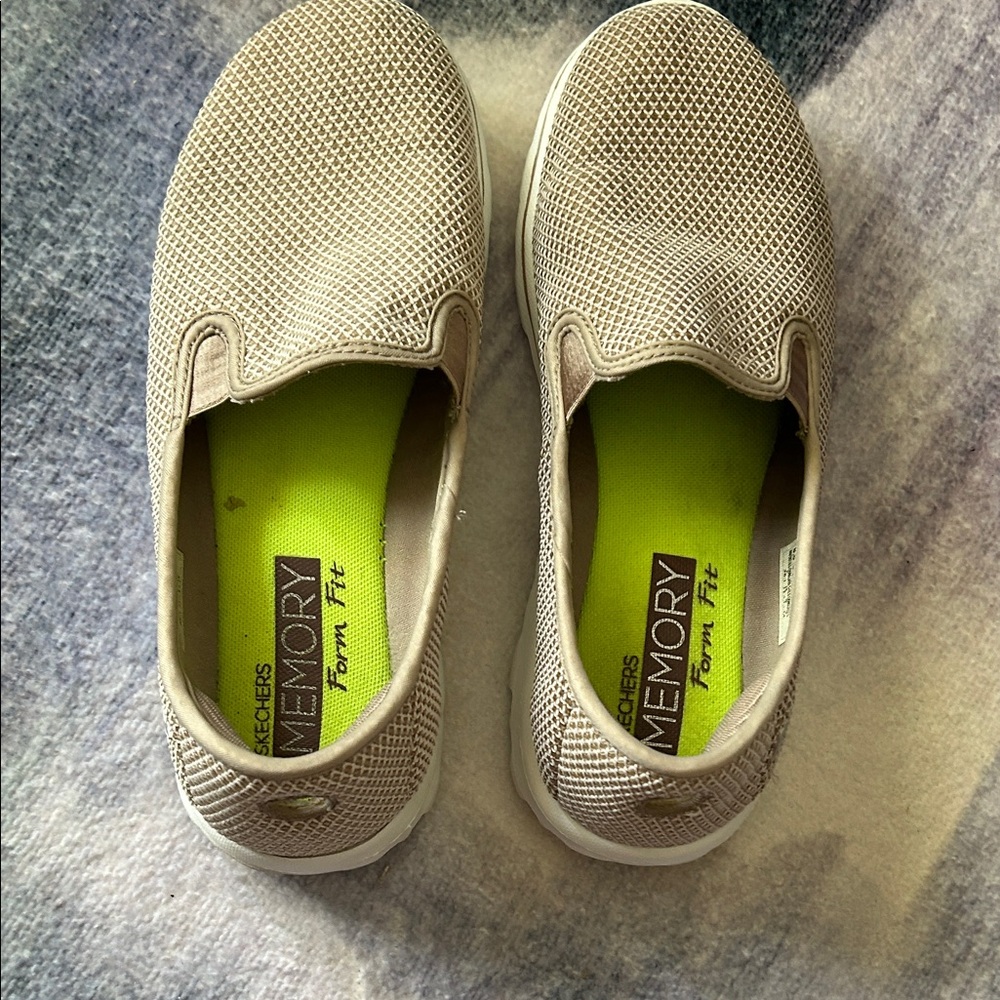 SKETCHERS Memory Foam Form Fit